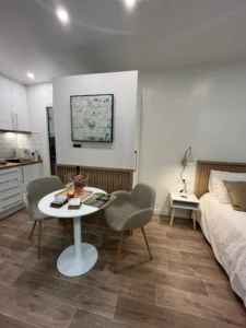 interior de una tiny house de Noma Compact